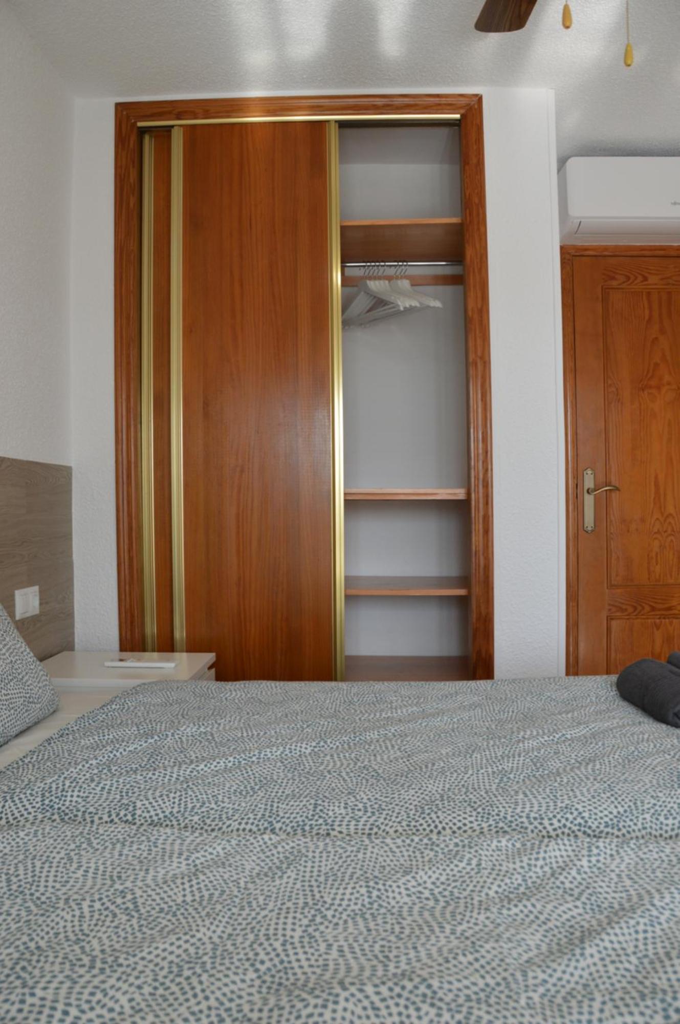Niza 3B Holiday Apt Benidorm Exteriör bild